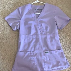 Greys Anatomy 2 pocket scrub top in lavender